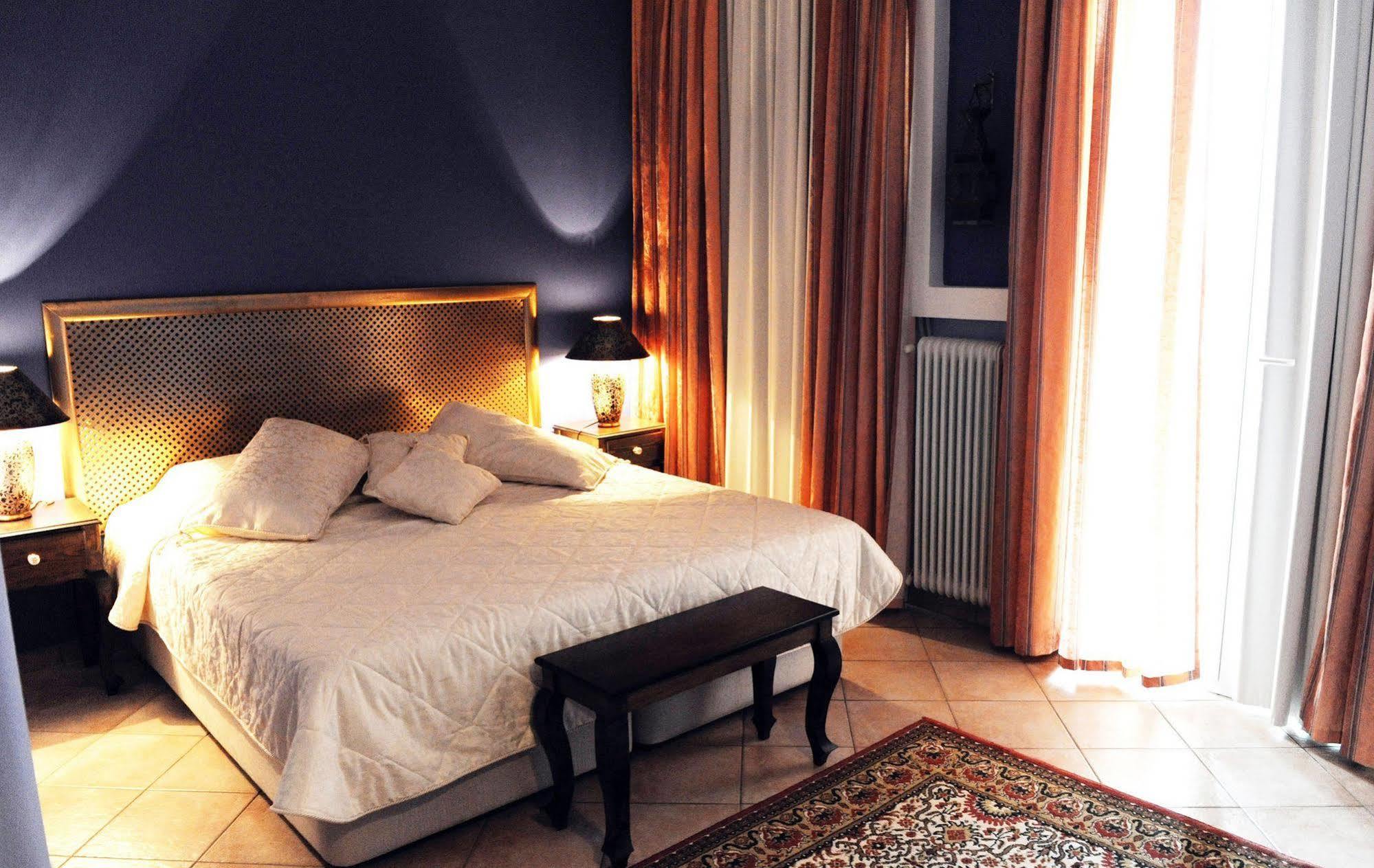 Museum Hotel Barbara Volos Buitenkant foto
